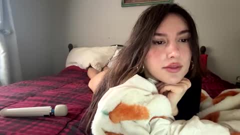 SexyLatinaCouple online show from 03.27.26