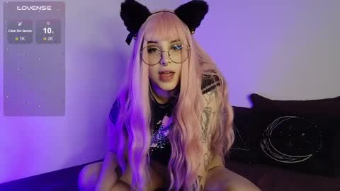 Nana online show from 10.20.25