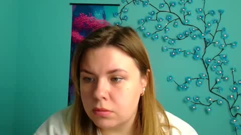 Snapshot of midnightmariana chatting on 11.11.25 Mariana online show from 11.11.25