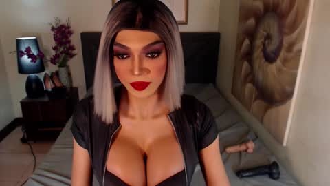 KATE online show from 01.06.25