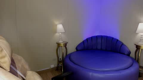 Call Me Blue   ONLINE GTM -5 7001400 online show from 01.05.26