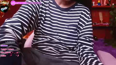 Snapshot of midoriquinn chatting on 09.11.25 Midori 7u7 online show from 09.11.25