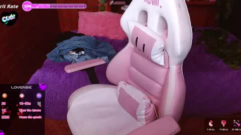 Snapshot of midoriquinn chatting on 09.16.25 Midori 7u7 online show from 09.16.25