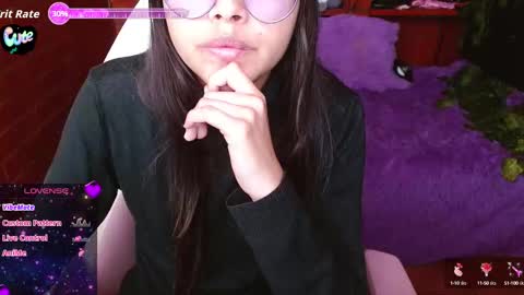 Snapshot of midoriquinn chatting on 09.24.25 Midori 7u7 online show from 09.24.25