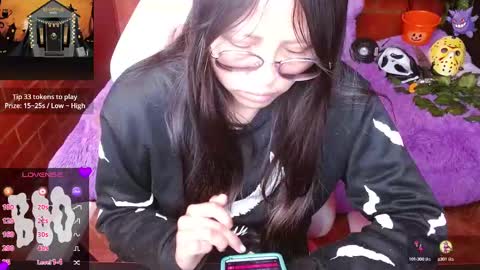 Snapshot of midoriquinn chatting on 10.06.25 Midori 7u7 online show from 10.06.25