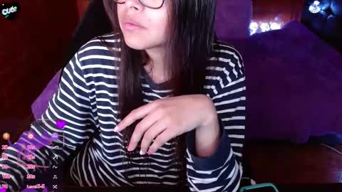 Snapshot of midoriquinn chatting on 02.27.26 Midori 7u7 online show from 02.27.26