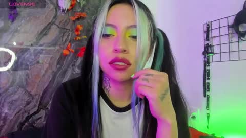 midory_ online show from 09.09.25