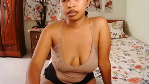 miel_07 online show from 04.29.26