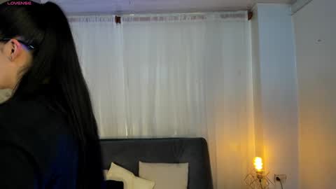 miel_gomez online show from 02.03.25