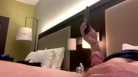 miggie001 online show from 01.26.25