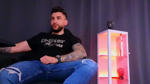 MightyAaron online show from 02.14.25