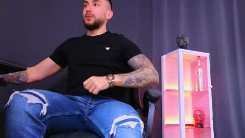 MightyAaron online show from 02.23.25