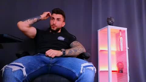 MightyAaron online show from 03.07.25