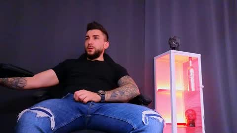 MightyAaron online show from 03.09.25