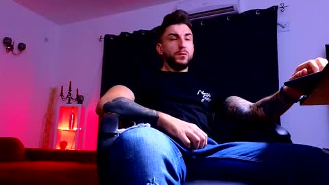 MightyAaron online show from 09.29.25