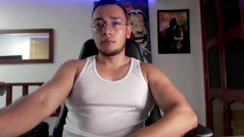 Strong Man online show from 01.09.25