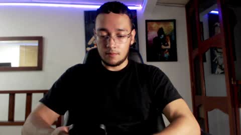 Strong Man online show from 01.21.25