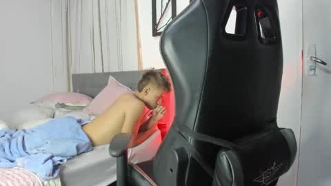 Miguel Hernandez online show from 01.31.25