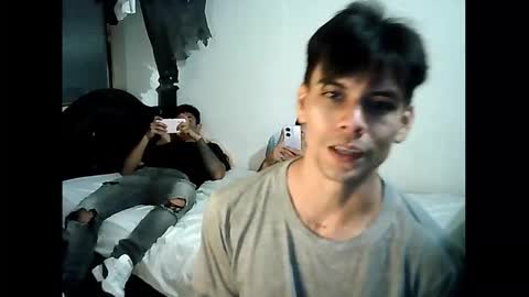 Snapshot of miguelsantos23 chatting on 01.15.26 MiguelSantos online show from 01.15.26