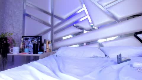 MIA 3 online show from 01.14.25