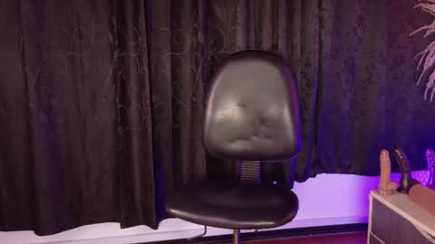 miia_blace online show from 06.24.26