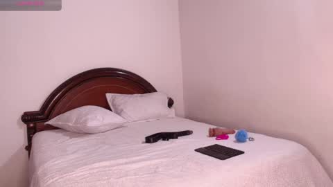 miia_monroy online show from 04.11.26