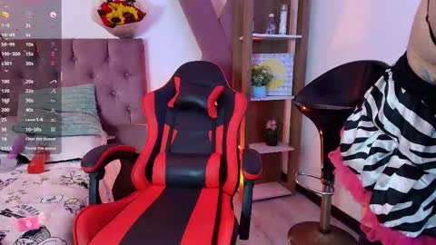 Miia Paris online show from 02.14.26