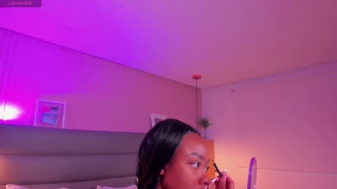 Miia Schwarz  online show from 02.26.26