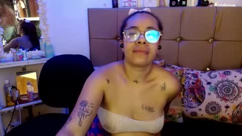 miia online show from 03.08.25