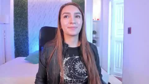 Miia 3 online show from 10.02.25