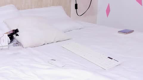 Snapshot of miiaa_m chatting on 03.15.26 miiaa_m online show from 03.15.26