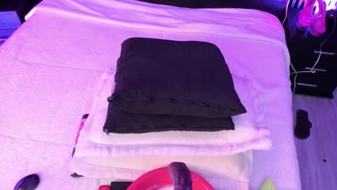 Mia Monroe online show from 03.14.26