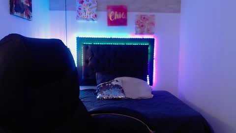 Snapshot of miichael_black chatting on 02.02.25 Michael Black online show from 02.02.25