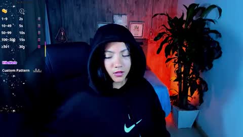 Snapshot of miichael_black chatting on 09.19.25 Michael Black online show from 09.19.25