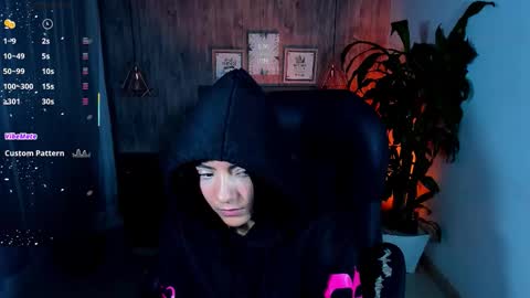 Snapshot of miichael_black chatting on 10.16.25 Michael Black online show from 10.16.25