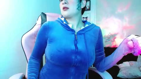 Mila  online show from 01.15.25