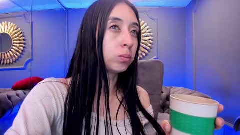 Snapshot of miilu__1 chatting on 12.03.24 miilu online show from 12.03.24