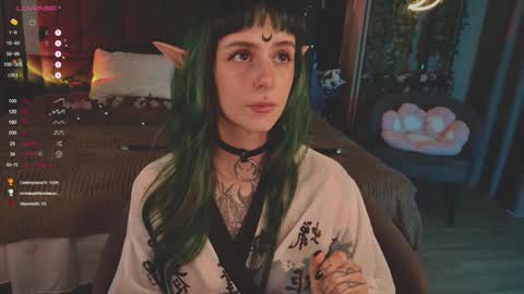 Snapshot of mika_moon_ chatting on 03.09.25 mika_moon_ online show from 03.09.25