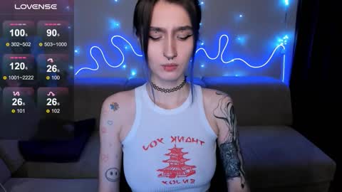 Mika online show from 12.20.25