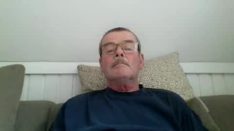 mikael42 online show from 04.12.26