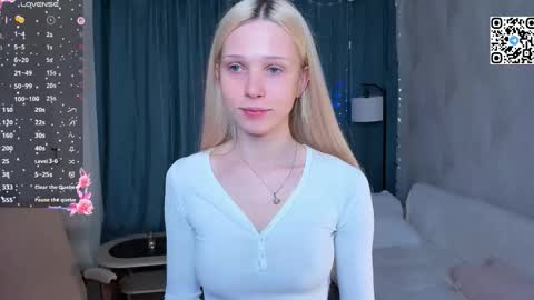 Angel girl online show from 03.21.26