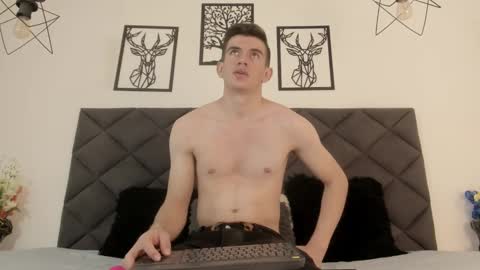 mikael online show from 02.20.25