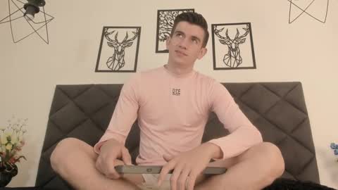 mikael online show from 02.25.25