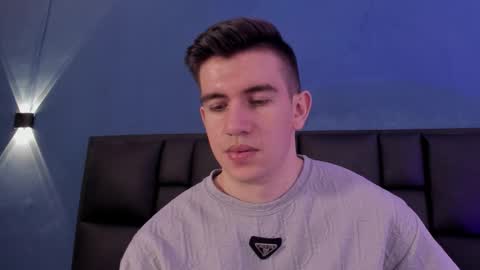 mikael online show from 11.22.25