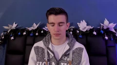 mikael online show from 11.27.25