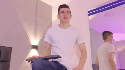 mikael online show from 04.13.26