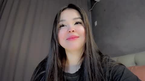 Snapshot of mikasssu chatting on 12.22.24 mikasssu online show from 12.22.24