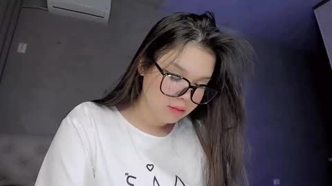 Snapshot of mikasssu chatting on 01.20.25 mikasssu online show from 01.20.25