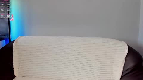 Snapshot of mikasssu chatting on 11.10.25 mikasssu online show from 11.10.25