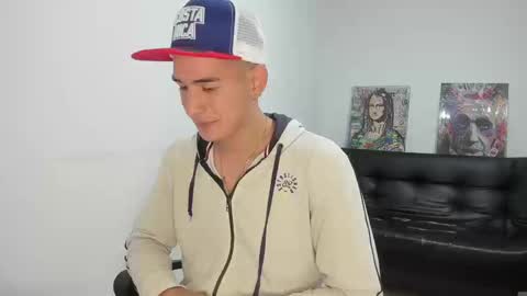 mike3xxx online show from 09.08.25